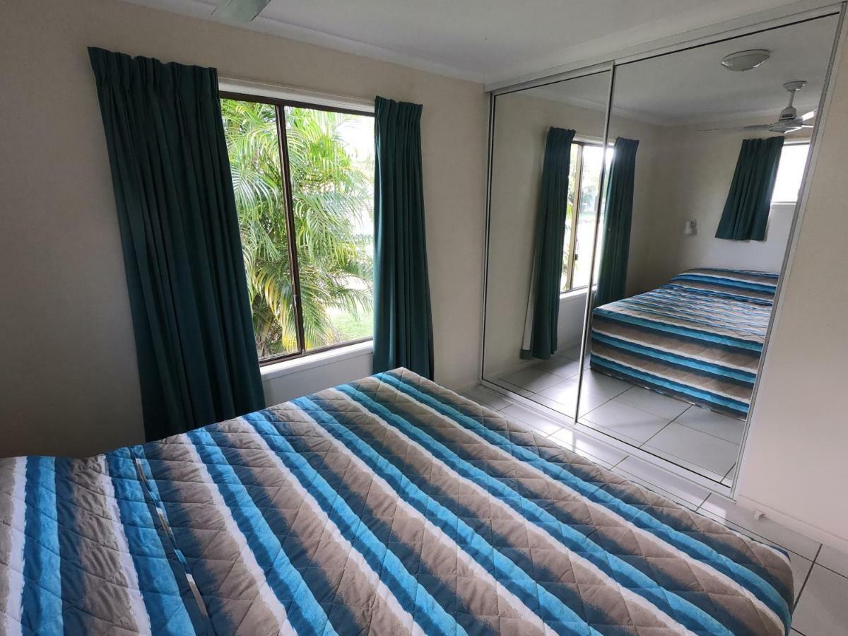 Halliday Bay Resort Seaforth Exterior photo